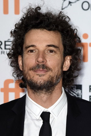 Cover image for Garth Davis