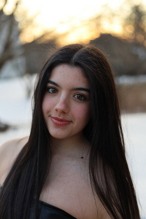 Cover image for Marlee Lewis