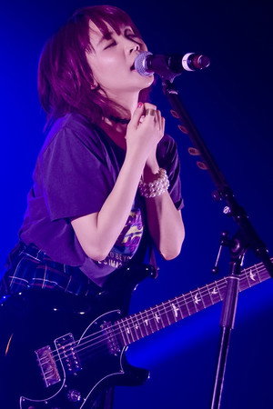 Cover image for 西沢幸奏