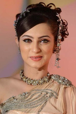 Cover image for Lavina Tandon