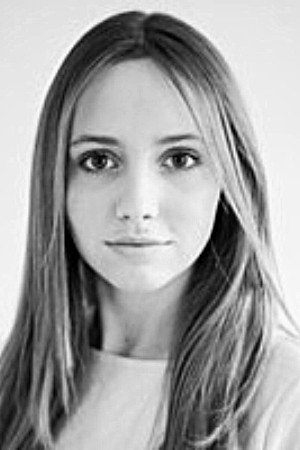 Cover image for Esme Thompson
