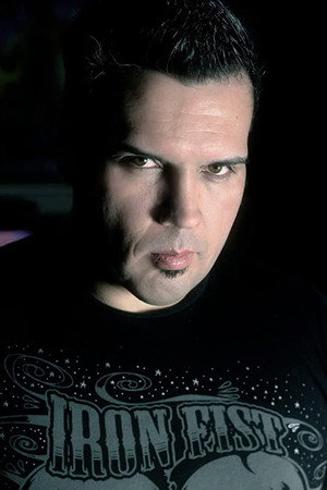 Cover image for Dan Zachary