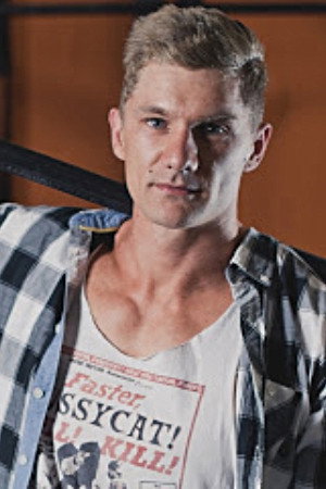Cover image for Reon Van Der Watt