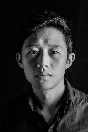 Cover image for 김경일