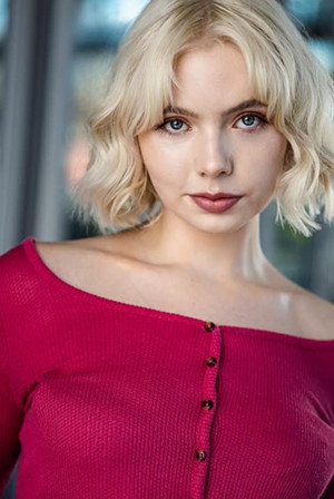 Cover image for Elle Alexander