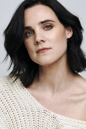 Cover image for Amanda Evans
