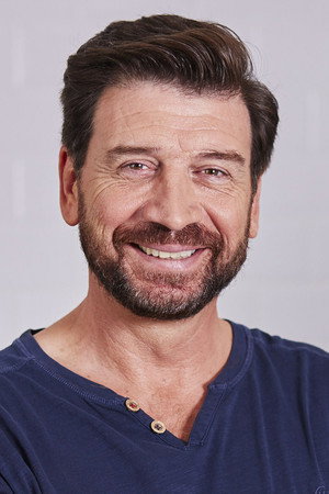 Cover image for Nick Knowles