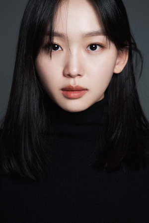 Cover image for 진기주