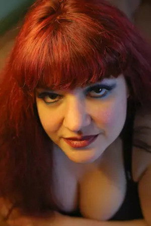 Cover image for Deana Enoches