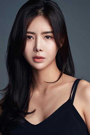 Cover image for Park Kyoung-hee