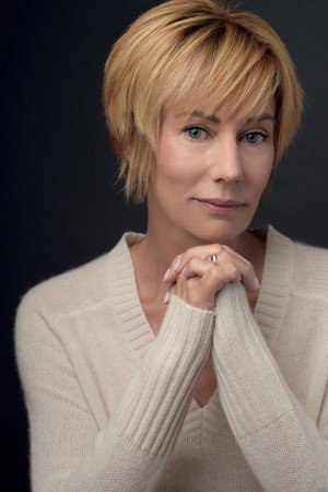 Cover image for Laura Austin