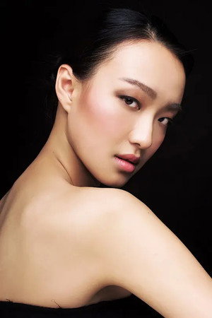 Cover image for Runxuan Liu