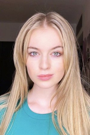 Cover image for Michaela Pecháčková