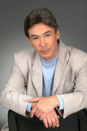 Cover image for Жан Байжанбаев