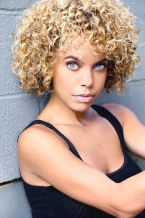Cover image for Tiara Ashleigh