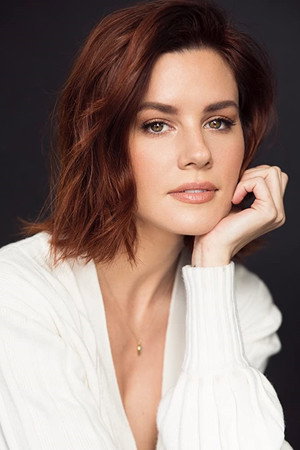 Cover image for Chelsea Hobbs