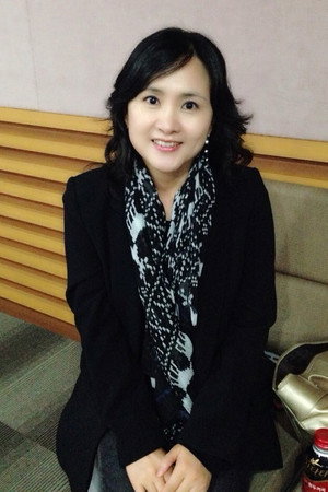 Cover image for Park Seon-yeong