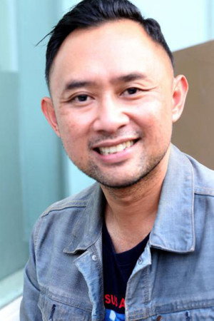 Cover image for Ronal Surapradja