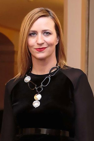 Cover image for Nina Valič
