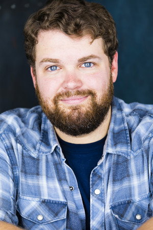 Cover image for Brian Hull