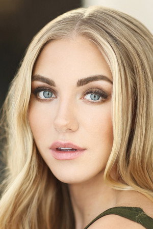 Cover image for Jessica Sipos