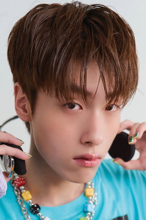 Cover image for ณัฐภัทร เพิ่มพงศ์พันธ์