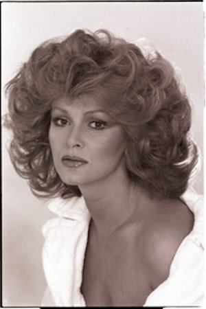 Cover image for Sacha Darwin