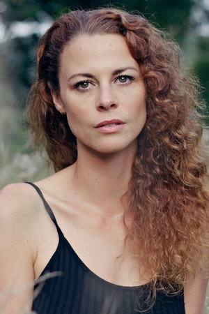 Cover image for Claire Viville