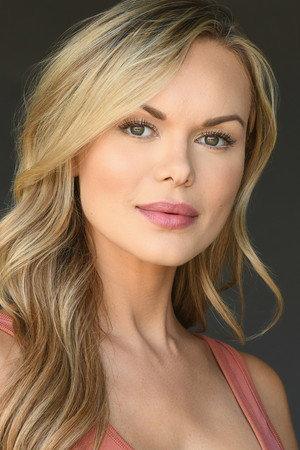 Cover image for Anya Monzikova