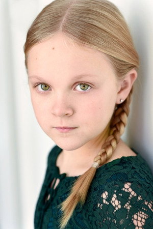 Cover image for Grace DeAmicis