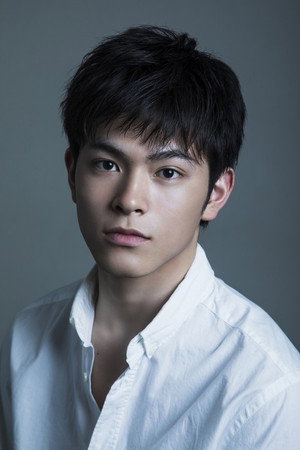 Cover image for 松大航也