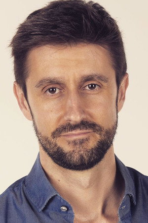 Cover image for Daniel Oliveira