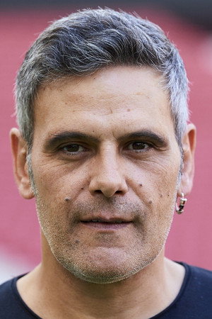 Cover image for Roberto Enríquez