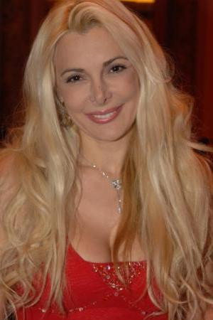 Cover image for Alessandra Canale