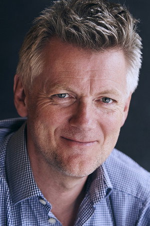 Cover image for Chris Lang