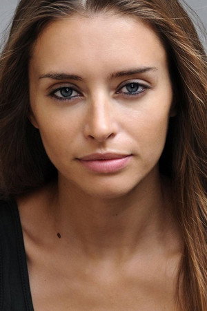 Cover image for Ariadna Cabrol