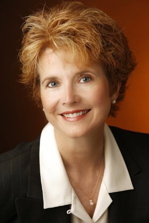 Cover image for Elizabeth Hansen