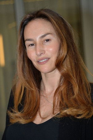 Cover image for Vanessa Demouy
