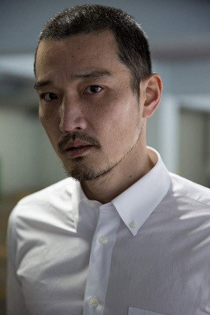 Cover image for 朝香賢徹