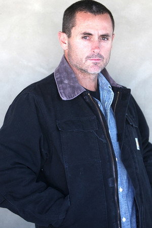 Cover image for Mark Tearle