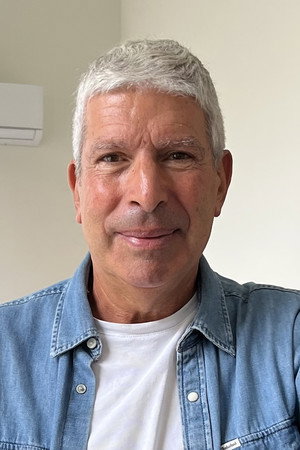 Cover image for Henrique Oliveira