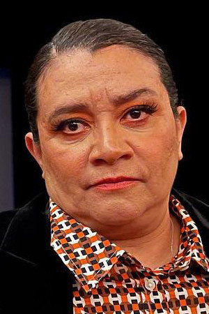 Cover image for Carmen Ramos