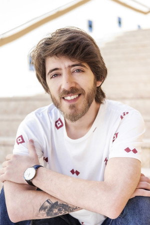 Cover image for Tiago Garrinhas