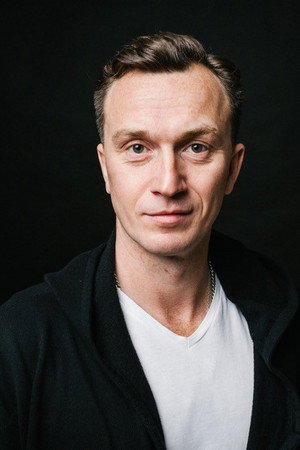 Cover image for Денис Старков