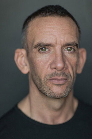 Cover image for Neil Ashton