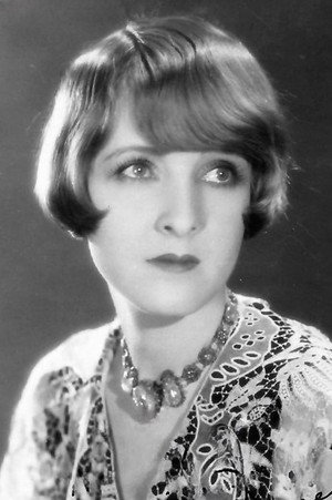 Cover image for Claire Windsor
