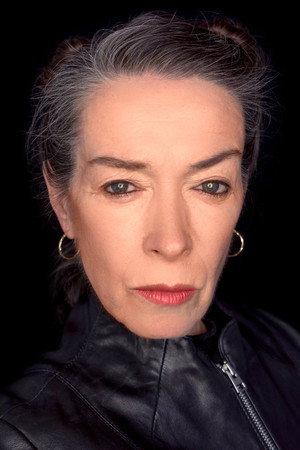 Cover image for Adrienne Pearce