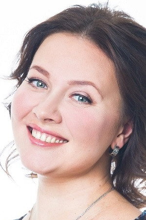Cover image for Alexandra Kravchenko