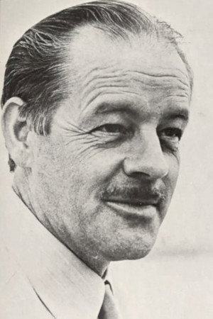 Cover image for Alistair MacLean