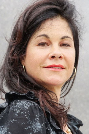 Cover image for Tonia Maria Zindel